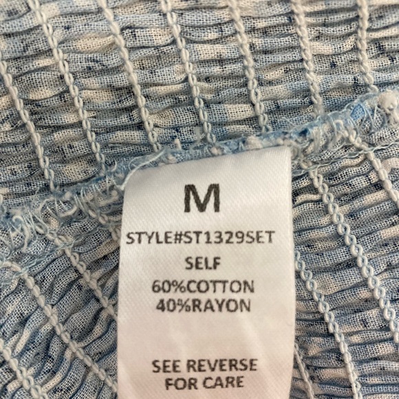 Forever 21 two-piece matching printed skirt set - Picture 4 of 5